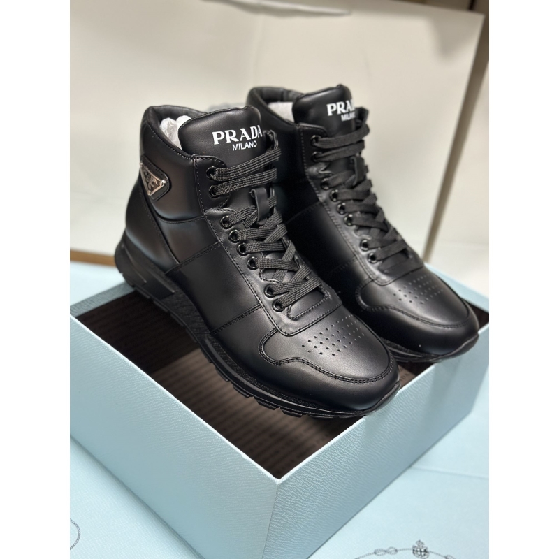 Pra*a casual shoes